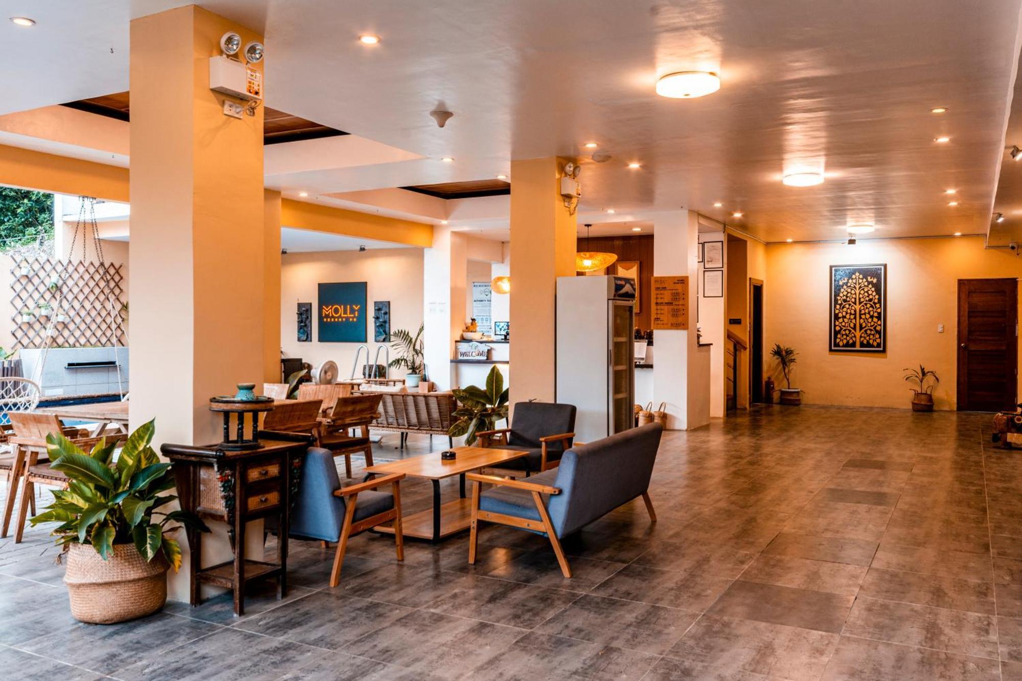 Molly Resorts Puerto Galera Bagian luar foto